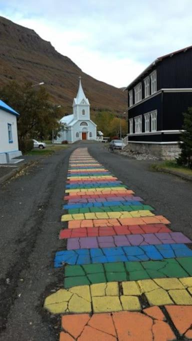 شقة Nylenda Seyðisfjörður المظهر الخارجي الصورة