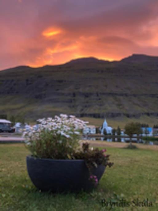 شقة Nylenda Seyðisfjörður المظهر الخارجي الصورة